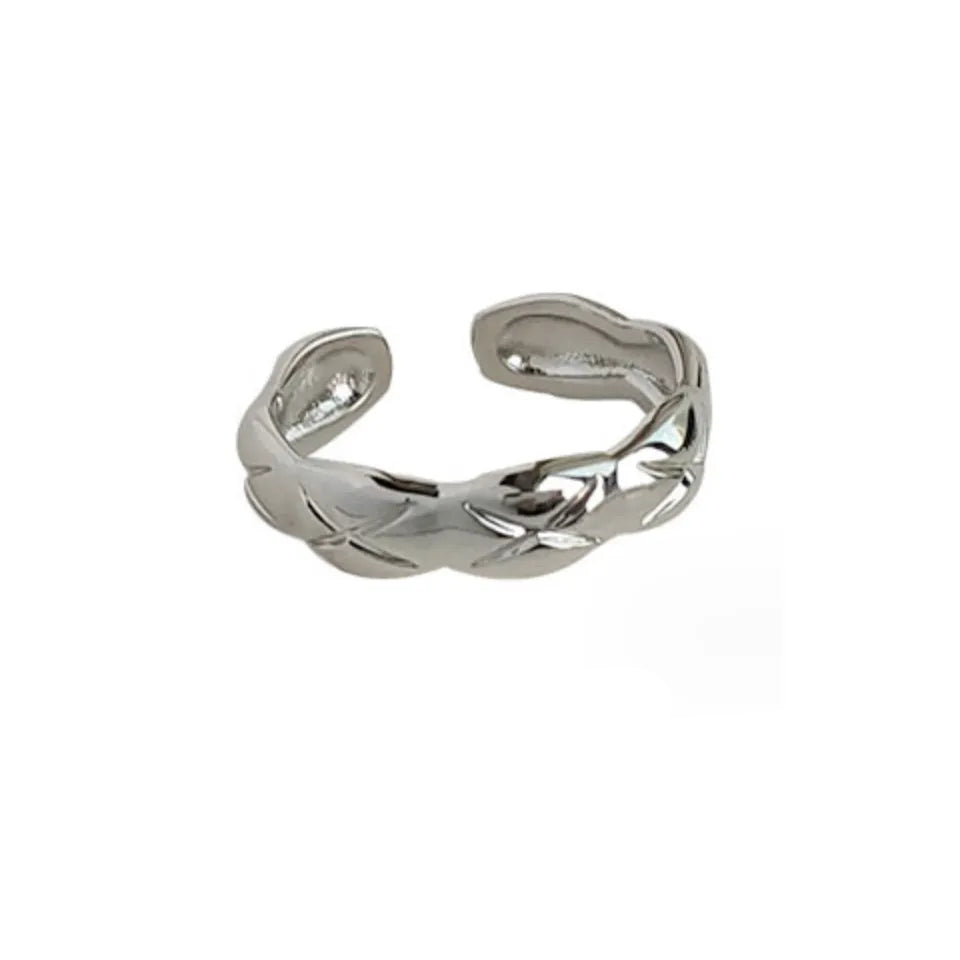 French Chic Diagonal Ring
