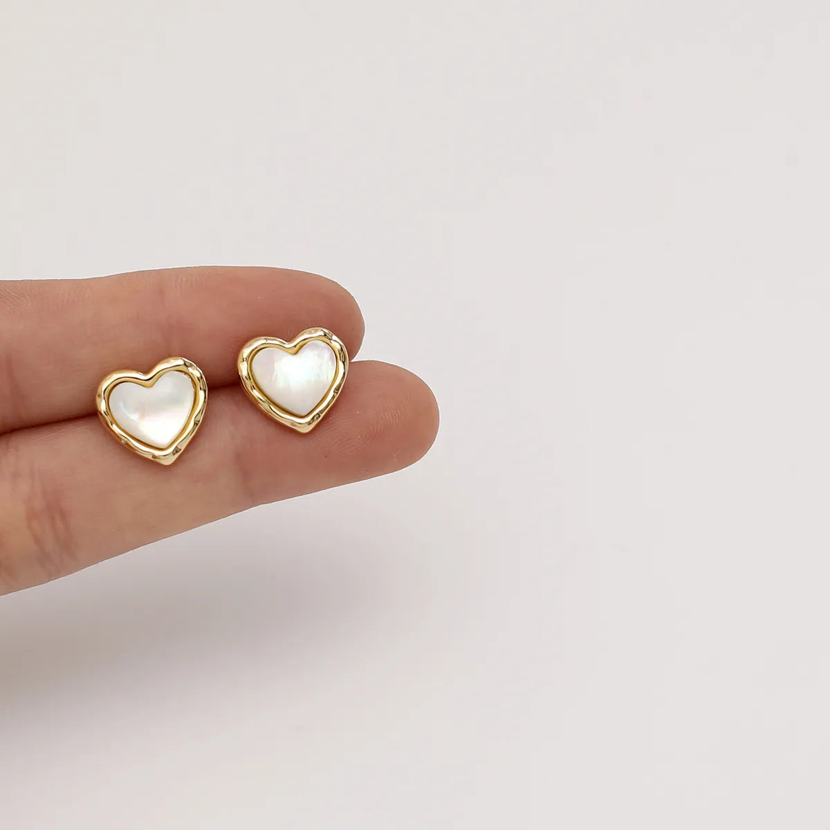 Heart-shaped Pearl Earrings