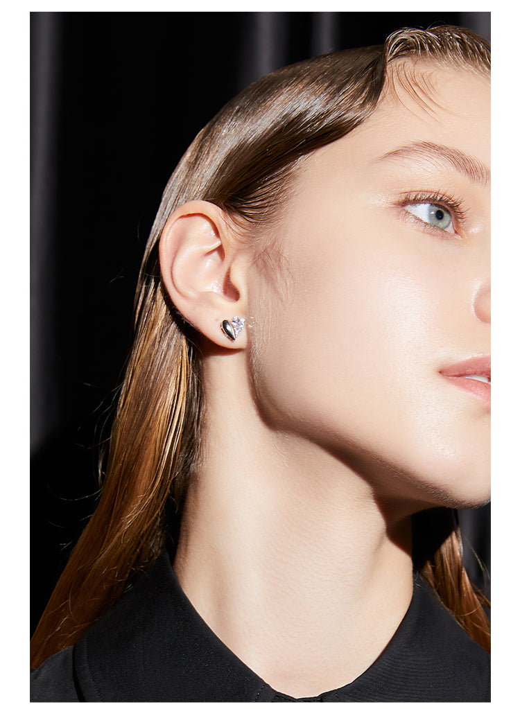 Heart Stud Earrings - Luxe Minimalist Style