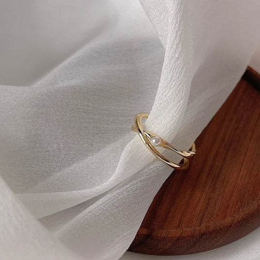 Geometric Pearl Cross Ring