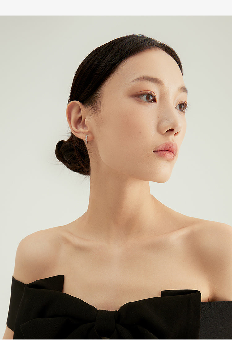 Minimalist Silver Hoop Earrings