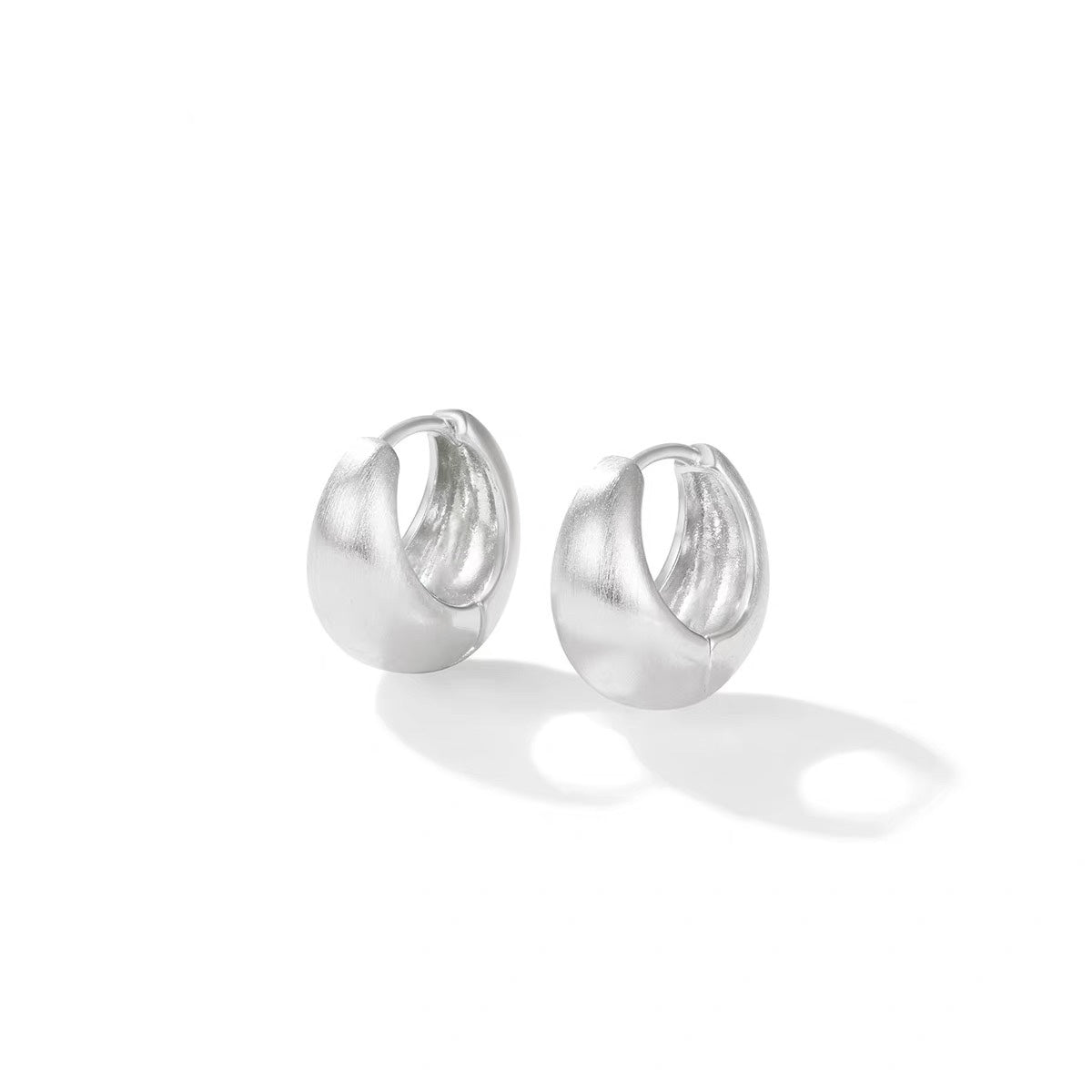Geometric Hoop Ear Cuff