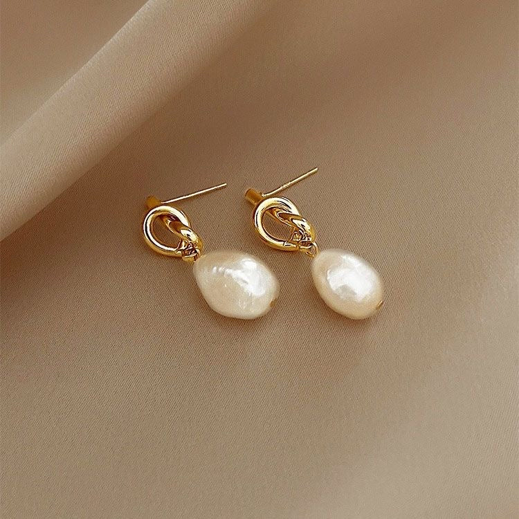 Vintage Baroque Pearl Earrings