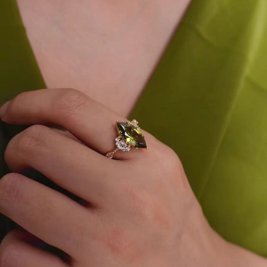 Vintage Olive Green Open Ring
