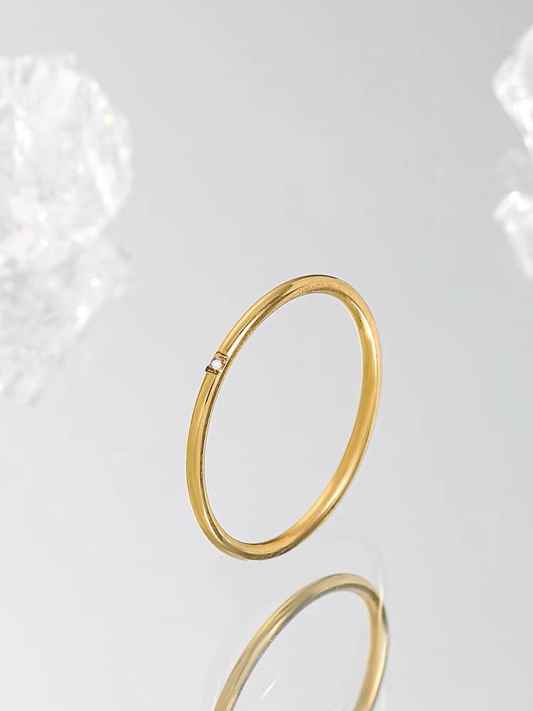 Ultra-Thin Gold-Plated Zirconia Ring