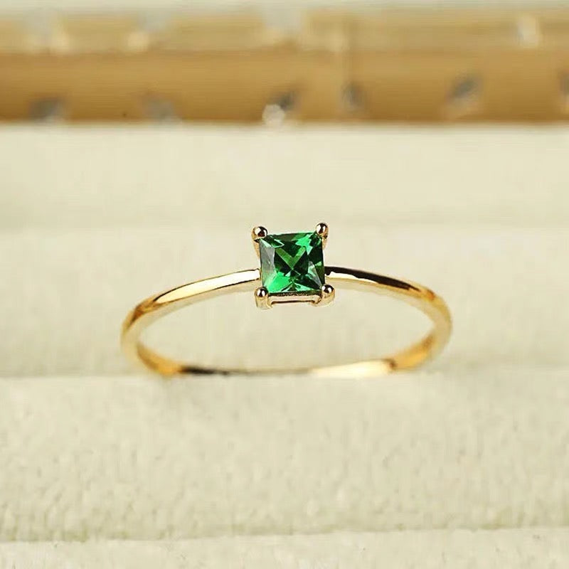 S925 Sterling Silver Green Garnet Colored Gemstone Ring