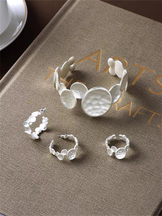 Irregular White Ceramic Bangle Bracelet Set