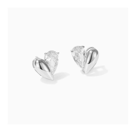 Heart Stud Earrings - Luxe Minimalist Style