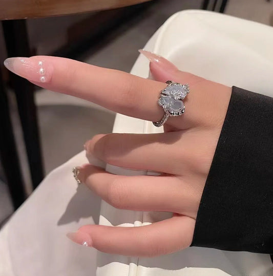 Unique Heart-shaped Ring