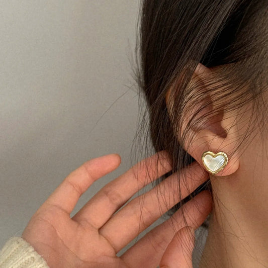 Heart-shaped Pearl Earrings