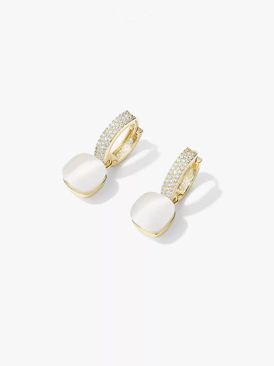 Cat's Eye Earrings - Retro Chic