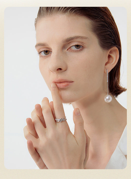 Entwine Ring - Exquisitely Crafted Jewelry