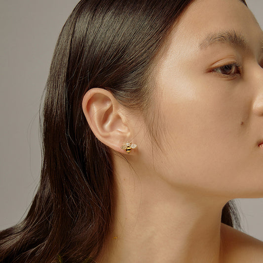 Bee and Daisy Stud Earrings