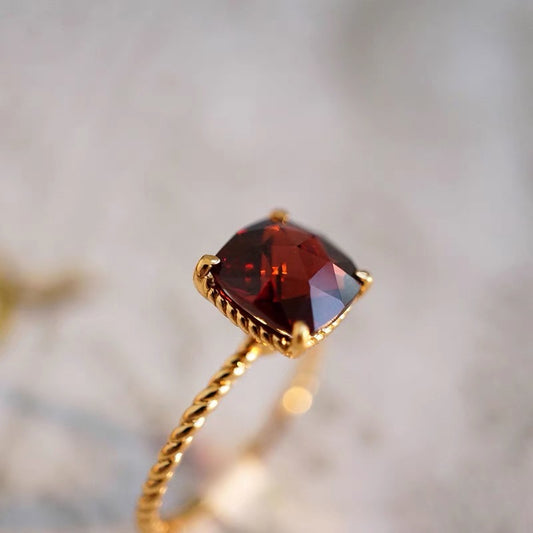 Red Garnet S925 Gold-Plated Twist Adjustable Ring