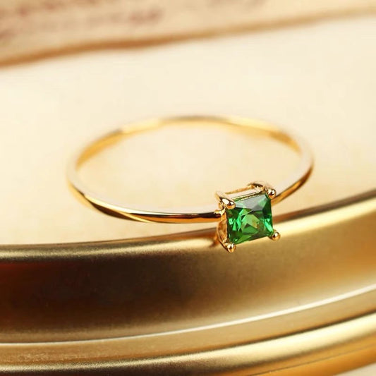 S925 Sterling Silver Green Garnet Colored Gemstone Ring