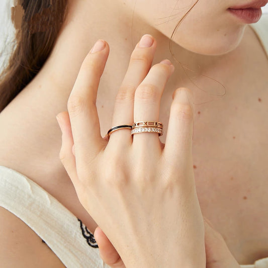 Minimalist Three-Ring Set