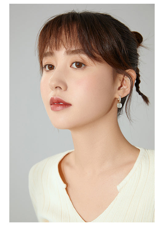 Cat's Eye Earrings - Retro Chic